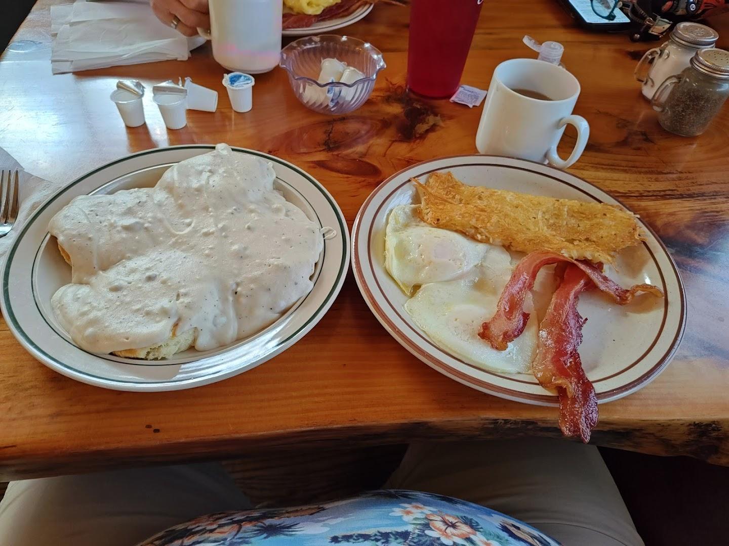 Anglin's Hog Pen Restaurant & Sunset Drive In